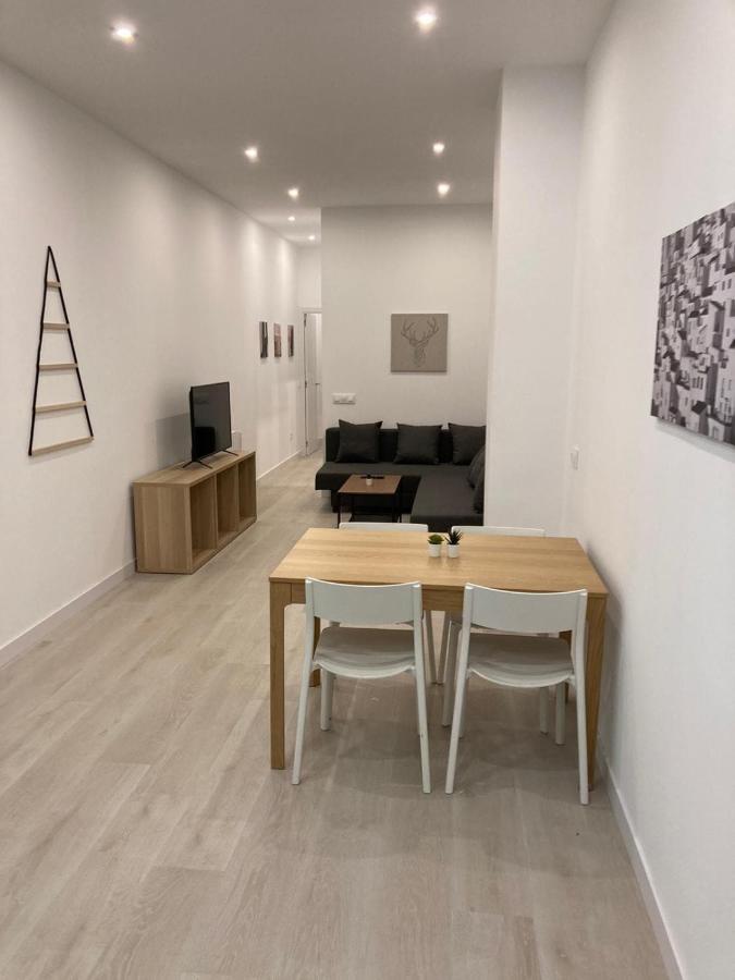 Matadero Apartments 2 Madrid Luaran gambar